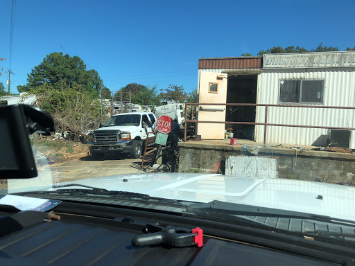 Diamond Rock Auto Salvage JunkYard in Warner Robins (GA)