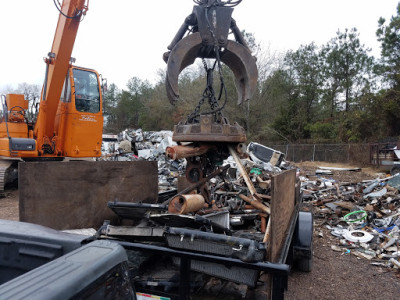 Universal Scrap & Recyclers, LLC JunkYard in Warner Robins (GA) - photo 1