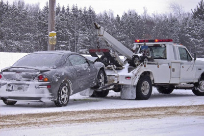 Warning Towing JunkYard in Cleveland (OH) - photo 2