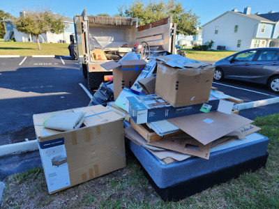 The Mess Haul Junk Removal JunkYard in Jacksonville (FL) - photo 4