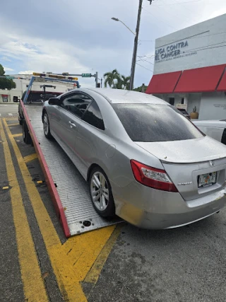 Near-by towing JunkYard in Miami (FL) - photo 1