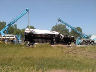 Reichert-Knepp 24 hour towing and road service Plymouth Indiana JunkYard in South Bend (IN) - photo 3