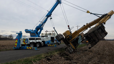 Reichert-Knepp 24 hour towing and road service Plymouth Indiana JunkYard in South Bend (IN) - photo 4