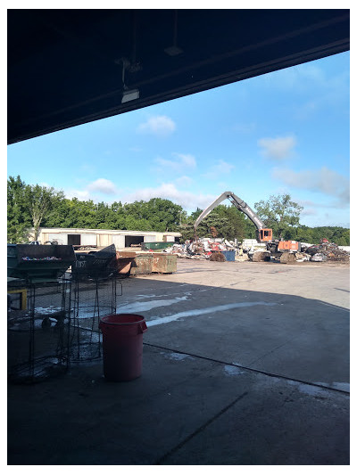 EMR - Bryan (Brickyard Metal Recycling) JunkYard in College Station (TX) - photo 2