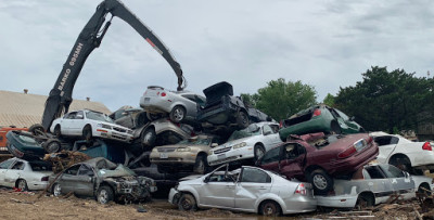 EMR - Bryan (Brickyard Metal Recycling) JunkYard in College Station (TX) - photo 3