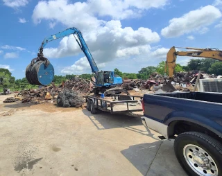 AMERICA'S SCRAP METAL #3 RECYCLING JunkYard in College Station (TX) - photo 4