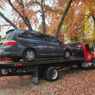 Pinachos Towing LLC JunkYard in Columbia (MD) - photo 1