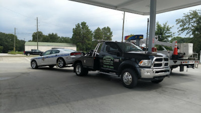 Freedom Towing & Recovery JunkYard in Columbia (SC) - photo 2