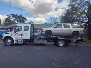 Garcias Towing JunkYard in San Antonio (TX) - photo 3