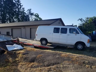 Santiam Towing and Recovery JunkYard in Gresham (OR) - photo 3