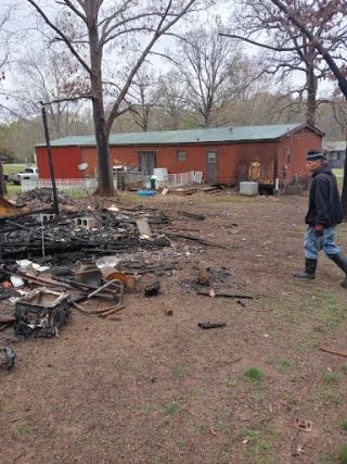 Frank Harrison & Son Auto JunkYard in Little Rock (AR) - photo 2