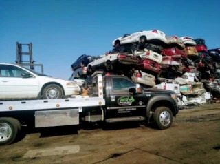 Cash for cars. No parts for sale. JunkYard in Brooklyn (NY) - photo 2