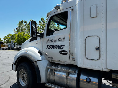 College Oak Towing JunkYard in Sacramento (CA) - photo 1