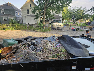 Big Hoss Hauling JunkYard in Overland Park (KS) - photo 2