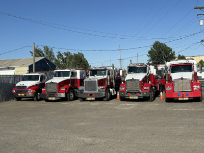 AA Towing and Auto Wrecking JunkYard in Portland (OR) - photo 3