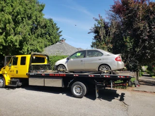 ACP Towing & Recovery - Portland JunkYard in Portland (OR) - photo 2