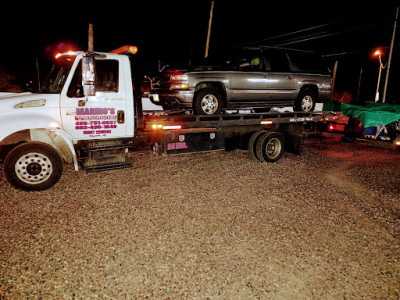 Gruas en Phoenix az Marinos towing JunkYard in Phoenix (AZ) - photo 2