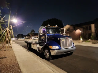 Professional Towing & Recovery JunkYard in Phoenix (AZ) - photo 2