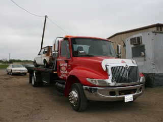 Claxton's Auto Salvage & Wrecking Service JunkYard in Dallas (TX) - photo 4