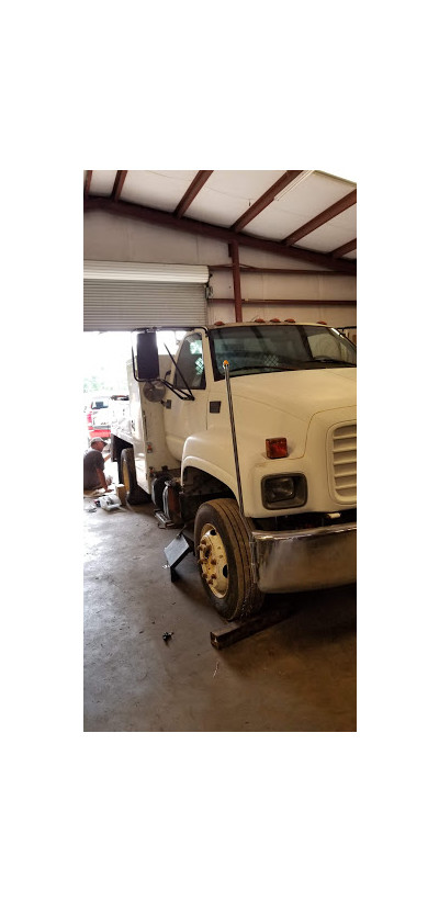 Deep South Truck Salvage JunkYard in Mobile (AL) - photo 4