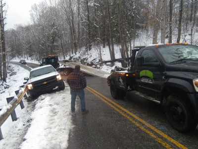 Hester Towing Recovery and Garage JunkYard in Huntington (WV) - photo 3