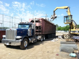 Genesee Recycling JunkYard in Flint (MI) - photo 2