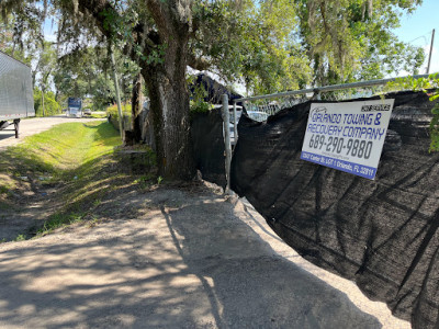 Orlando Towing and Recovery Company / Orlando tow truck JunkYard in Kissimmee (FL) - photo 4