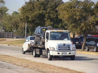 TW Towing Company JunkYard in Dallas (TX) - photo 3