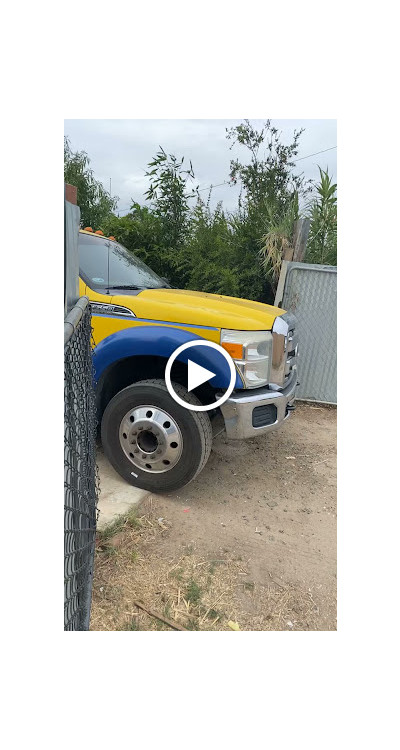 Angel's Towing JunkYard in Merced (CA) - photo 2