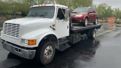 Scottsdale Towing Co. JunkYard in Phoenix (AZ) - photo 1