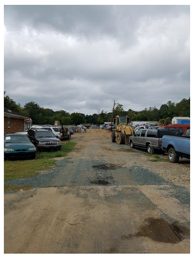 Wheeley Auto Mall JunkYard in Burlington (NC) - photo 1