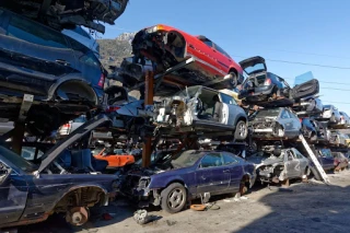 Cash Car Junk Cars JunkYard in Lancaster (CA) - photo 1