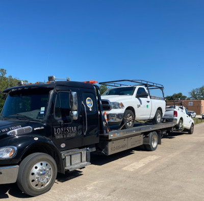 Lonestar Towing & Recovery JunkYard in Austin (TX) - photo 1