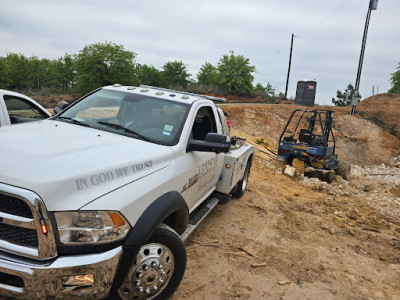 Lonestar Towing & Recovery JunkYard in Austin (TX) - photo 2