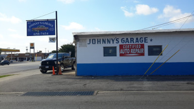 Johnny’s Wrecker Service JunkYard in Austin (TX) - photo 4