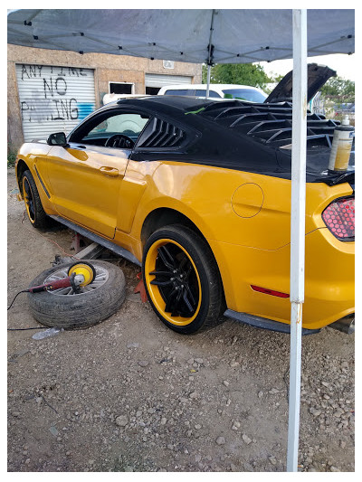 El Tejano Motors JunkYard in Austin (TX) - photo 1