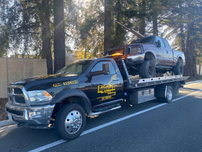 Aguilar Towing JunkYard in San Jose (CA) - photo 2