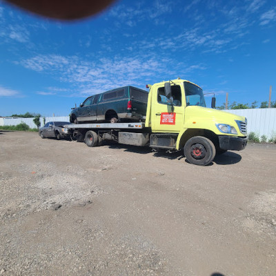 MIDWEST AUTO CORE INC JunkYard in Chicago (IL) - photo 3