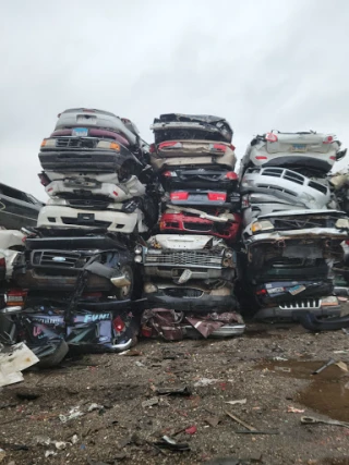 Brothers Metal Recycling JunkYard in Chicago (IL) - photo 2