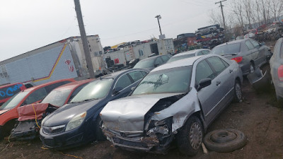 Brothers Metal Recycling JunkYard in Chicago (IL) - photo 3