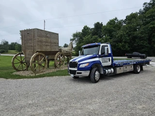 Belmont-Kolmar Towing JunkYard in Chicago (IL) - photo 2