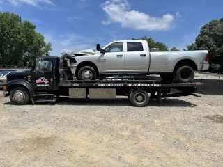 His & Her Towing and Recovery, LLC. JunkYard in Charlotte (NC) - photo 1