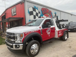 Don's 24 Hour Towing JunkYard in Champaign (IL) - photo 1