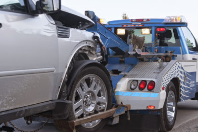 Hyeland Towing & Transport JunkYard in Orange (CA) - photo 1