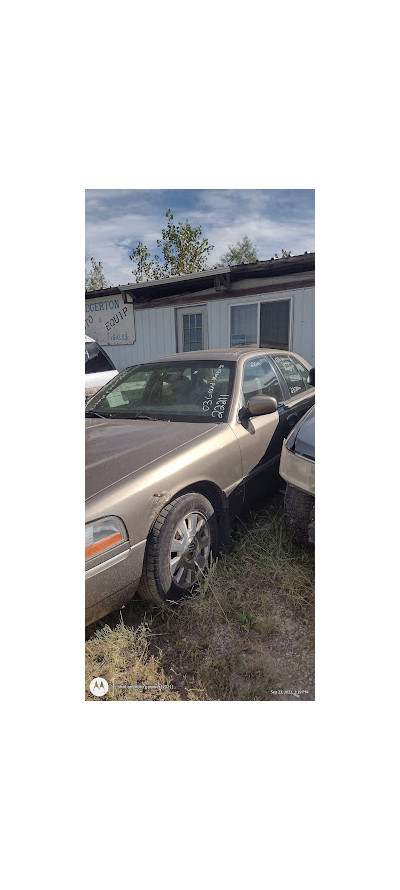 Edgerton Auto Salvage JunkYard in Kalamazoo (MI) - photo 4