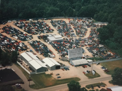 Perk Auto Parts & Salvage Inc JunkYard in Kalamazoo (MI) - photo 1