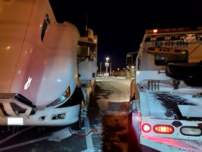 Statewide Towing Recovery Rescue Roadside Transport INC. JunkYard in Austin (TX) - photo 4