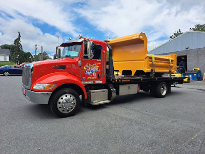 Azar Towing JunkYard in Allentown (PA) - photo 1