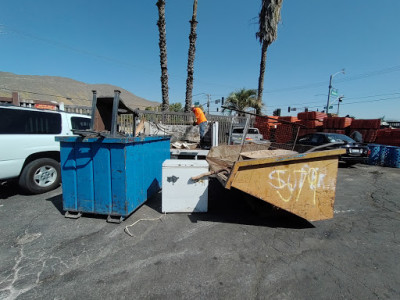 AAA Recycling JunkYard in Jurupa Valley (CA) - photo 2