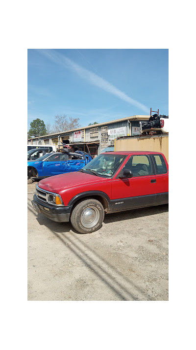 A & B Auto Salvage JunkYard in Sandy Springs (GA) - photo 3